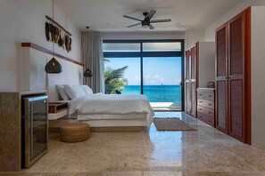 5 bedrooms, desk, iron/ironing board, WiFi