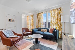 تلفزيون ذكي، كُتُب