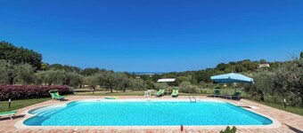 Villa Emilianna 12&2 by Marche Holiday Villas