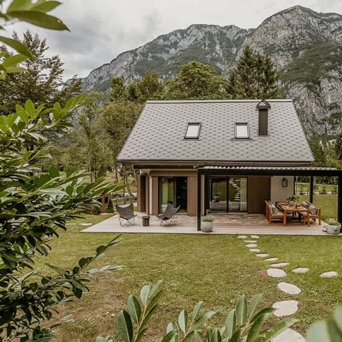 Luxury Chalet With Jacuzzi at Lake Bohinj