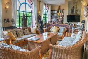 Villa, Smoking | 9 bedrooms - Luxury Villa Pool spa and 5-star Sercice (Oulad Hassoune)