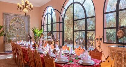 Luxury Villa Pool spa and 5-star Sercice