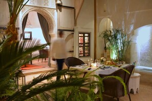 House | 6 bedrooms - Charming Riad and Douiria Swimming Pool Private (Marrakech)