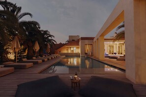 11 chambres, Internet