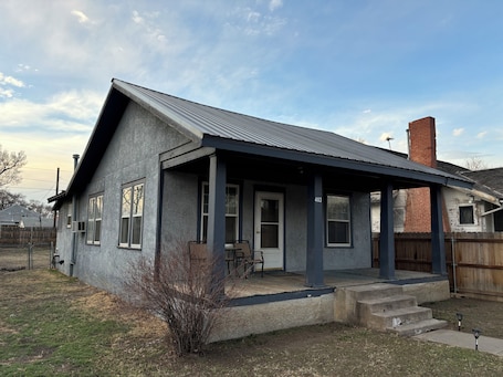 Esterni. 3-bedroom private house for your stay in lovely Rocky Ford, Colorado