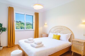 1 Schlafzimmer, Schreibtisch, Internetzugang, Bettwäsche