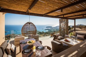 Apartment | 2 bedrooms, desk - Villa Helios - Elevate Your Senses (Malevizi)