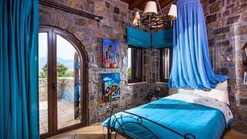 Villa, Smoking | 4 bedrooms