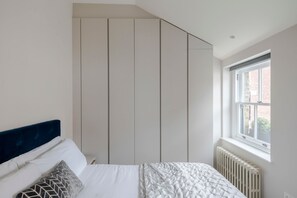 2 bedrooms - The Tranquil Den - Regent s Park - by Frankie Says (London)