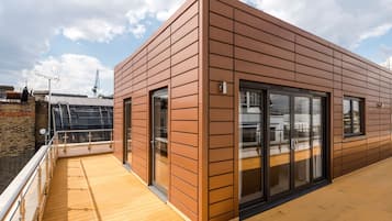 Appartement | 4 slaapkamers, een bureau, internet