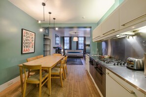 Apartment | 2 bedrooms, Internet
