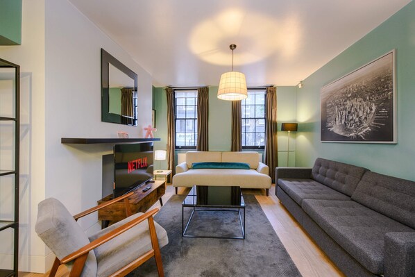 Apartment | 2 bedrooms, Internet - Central Cove - Fitzrovia - by Frankie Says (London)