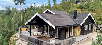 Luxury holiday villa with stunning views for 8 - 10 people.