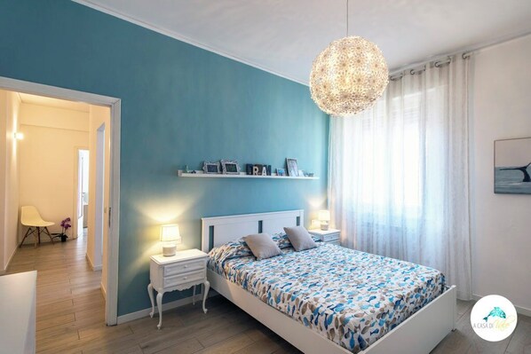 2 dormitorios, tabla de planchar con plancha, wifi y ropa de cama