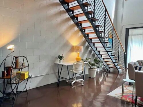Amazing Loft in Historic Springfield