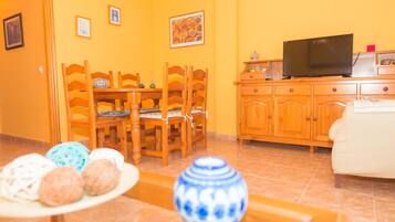 House, Smoking | 2 bilik tidur
