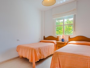 House | 3 bedrooms - Rotonda V 21908 in Conil de la Frontera (Conil de la Frontera)