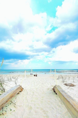 Beach - Beach Cottage I,  near the beach, TPC Sawgrass, Mayo Clinic, & Ponte Vedra Beach (Jacksonville Beach)