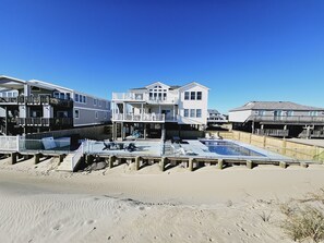 Exterior - New Listing! Beachfront/Pool/Hot Tub (Virginia Beach)