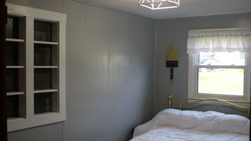 3 camere, Wi-Fi (a pagamento), lenzuola