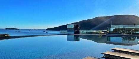 Apartment | Pool