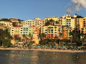 Sun-loungers, beach towels