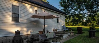 10 Minutes to Red River Gorge & Natural Bridge State Park! Cozy Farmhouse