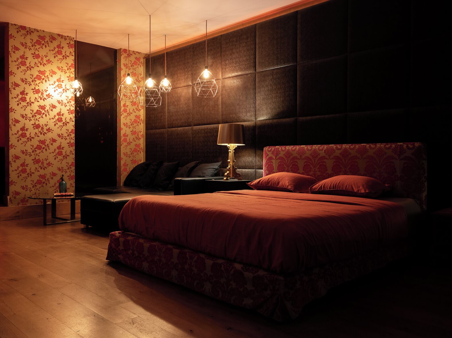 Luxury Double Room, Patio, Courtyard View | Iron/ironing board, free WiFi