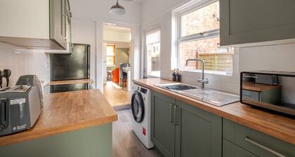 Comfy, stylish 3 bed townhouse