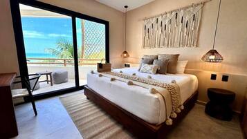 Premium bedding, free minibar, in-room safe, individually decorated