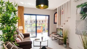 Bungalow, 3 Schlafzimmer, Terrasse | Wohnbereich