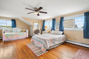 8 bedrooms, iron/ironing board, travel cot, free WiFi