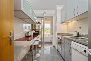 Fridge, microwave, oven, dishwasher