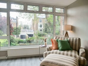 Fernseher, Arbeitsbereiche