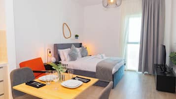 Värdeförvaringsskåp på rummet, strykjärn/strykbräda och gratis wi-fi