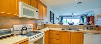 CR Luxury Del Mar 2Q 3 Bdrm