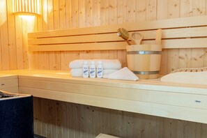 Sauna - Marienlücht - first floor. Sauna. Terrace. Sea view. Dogs allowed. (Fehmarn)