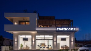 Apartment - Isla Luxury Apartments, Only 100m From the Beach (Rethymno)