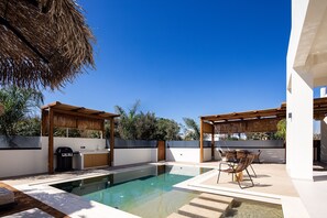 7 bedrooms - Isla Luxury Apartments, Only 100m From the Beach (Rethymno)