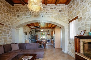 Villa | 3 bedrooms - Villa Takis - Private Pool Superb Sea View (Rethymno)