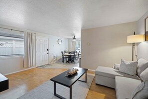 Smart TV - Casamor - Home in Richland (Richland)