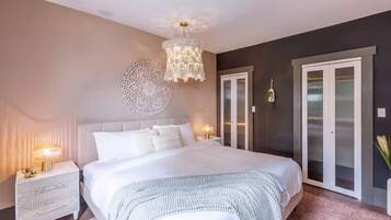 House | 3 bedrooms, desk, Internet