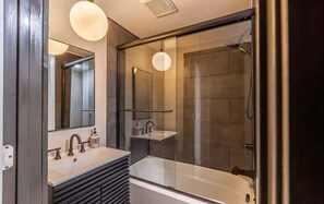 House | 3 bedrooms, Internet