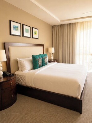 2 bedrooms, in-room safe, desk, iron/ironing board - Ocean view! 2bd at The Palm Beach Resort and Spa (Riviera Beach)