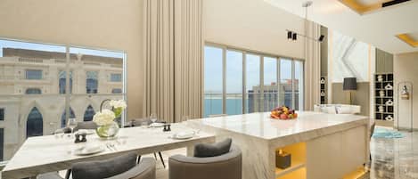 1 bedroom, premium bedding, pillow-top beds, minibar