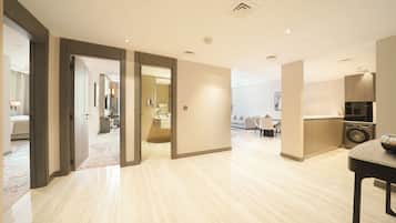 1 bedroom, premium bedding, pillow-top beds, minibar