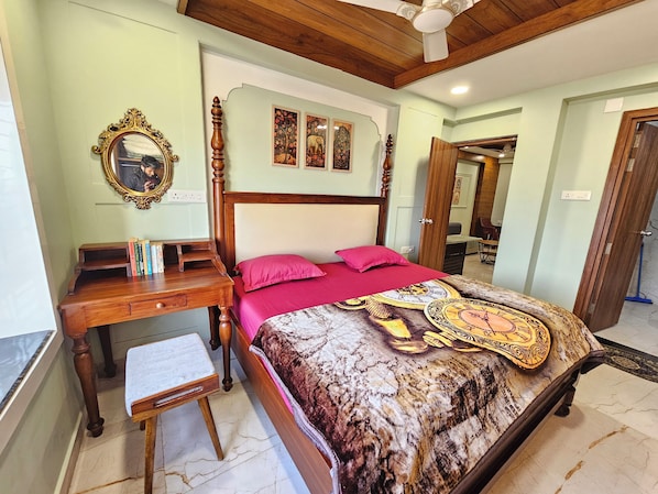 1 bedroom, WiFi, bed sheets