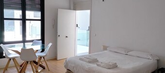 Apartamentos Centro Cordoba by MiRa