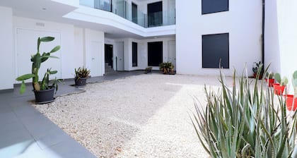Apartamentos Centro Cordoba by MiRa