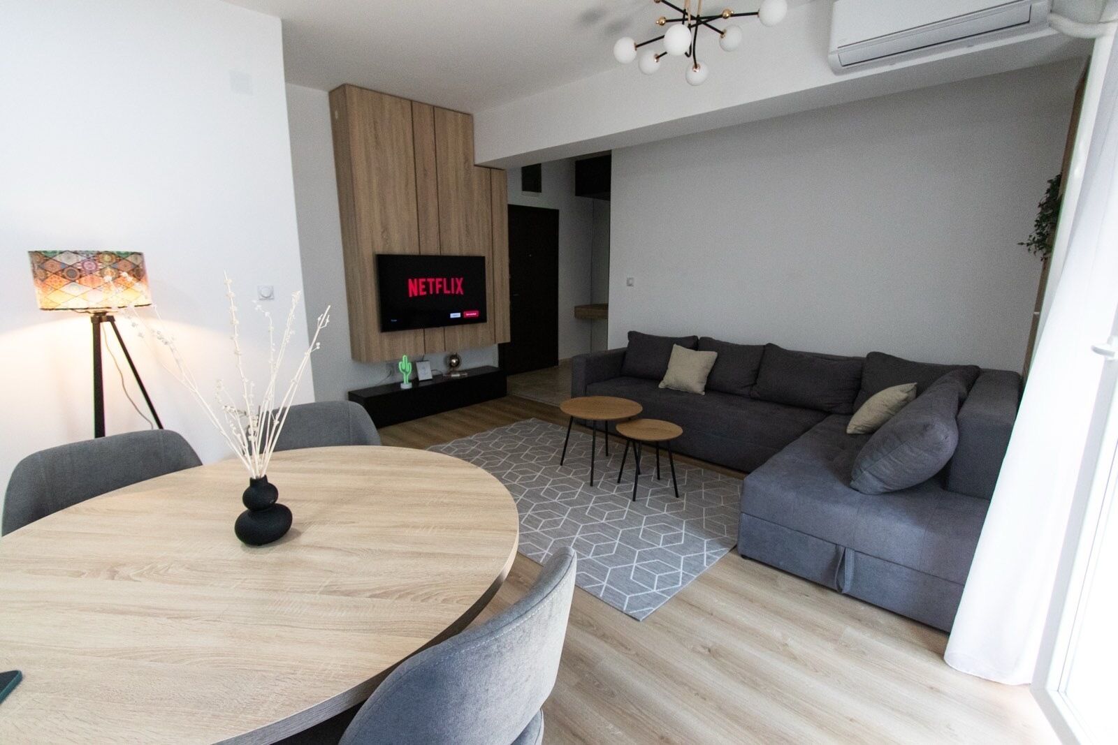 TV